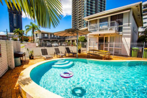Tropicana Motel Surfers Paradise
